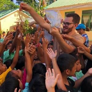 Meet your Posher, Thomas